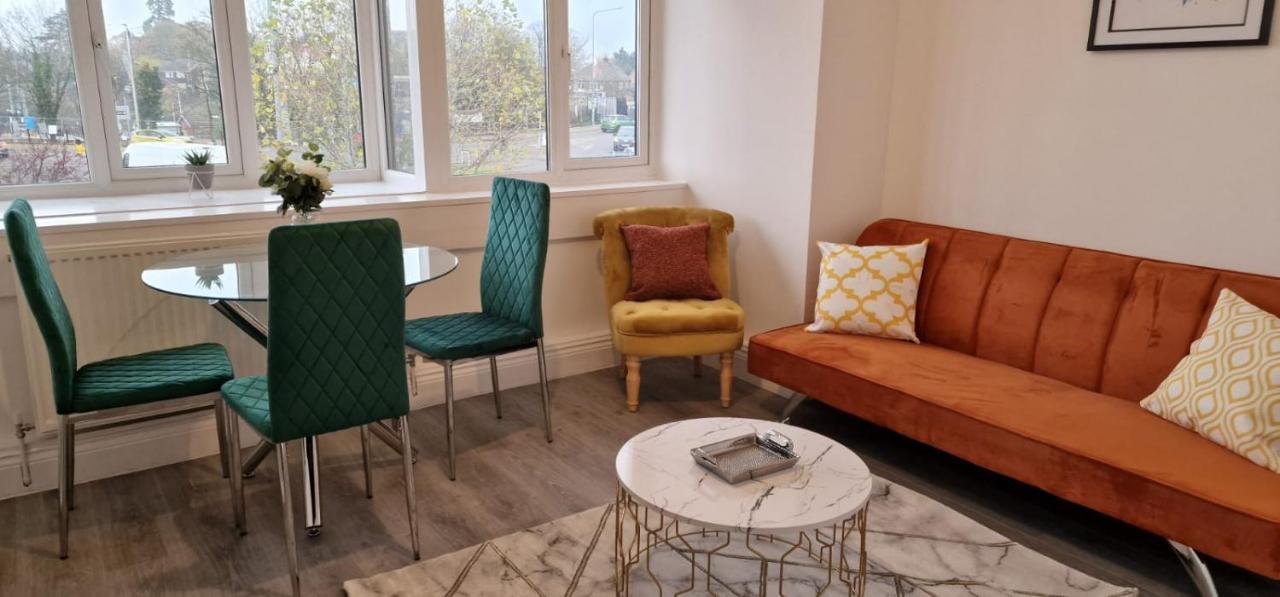 1 Bedroom Apartment - Flitwick - Contractor Friendly - Tourist Ready - Full Kitchen - Wifi - Smart Tv - Sofa Bed - Free Parking - Ideal For Short Or Long Stays Extérieur photo